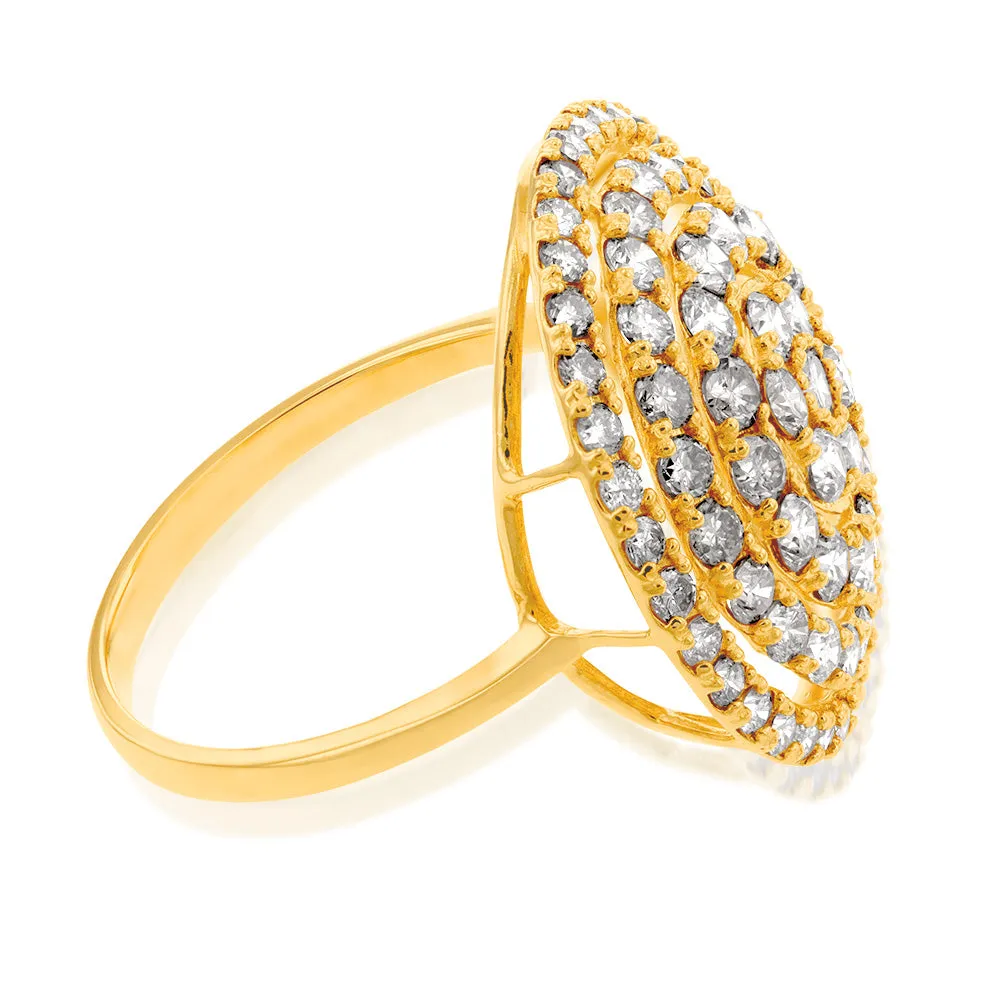 18ct Yellow Gold 2 Carat Diamond Round Shape Cluster Ring