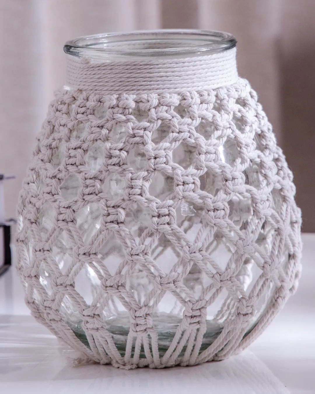 'Knotted Creations' Macrame Glass Vase - Large