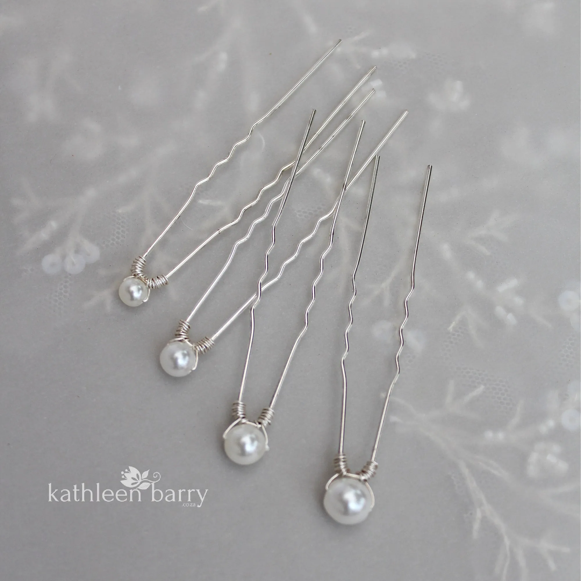 Simple pearl hair pin set of four - 3 pearl color options