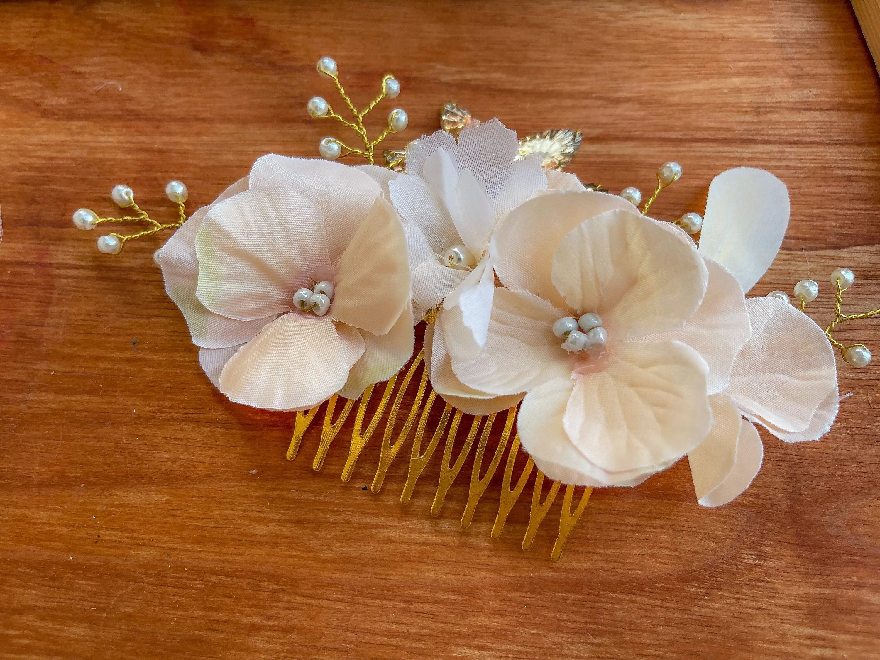 Wedding Hair Comb Floral Hair Comb Pearl Hair Comb Bridal Hairpiece Crystal Hair Comb Flower Hair Comb ~H-20